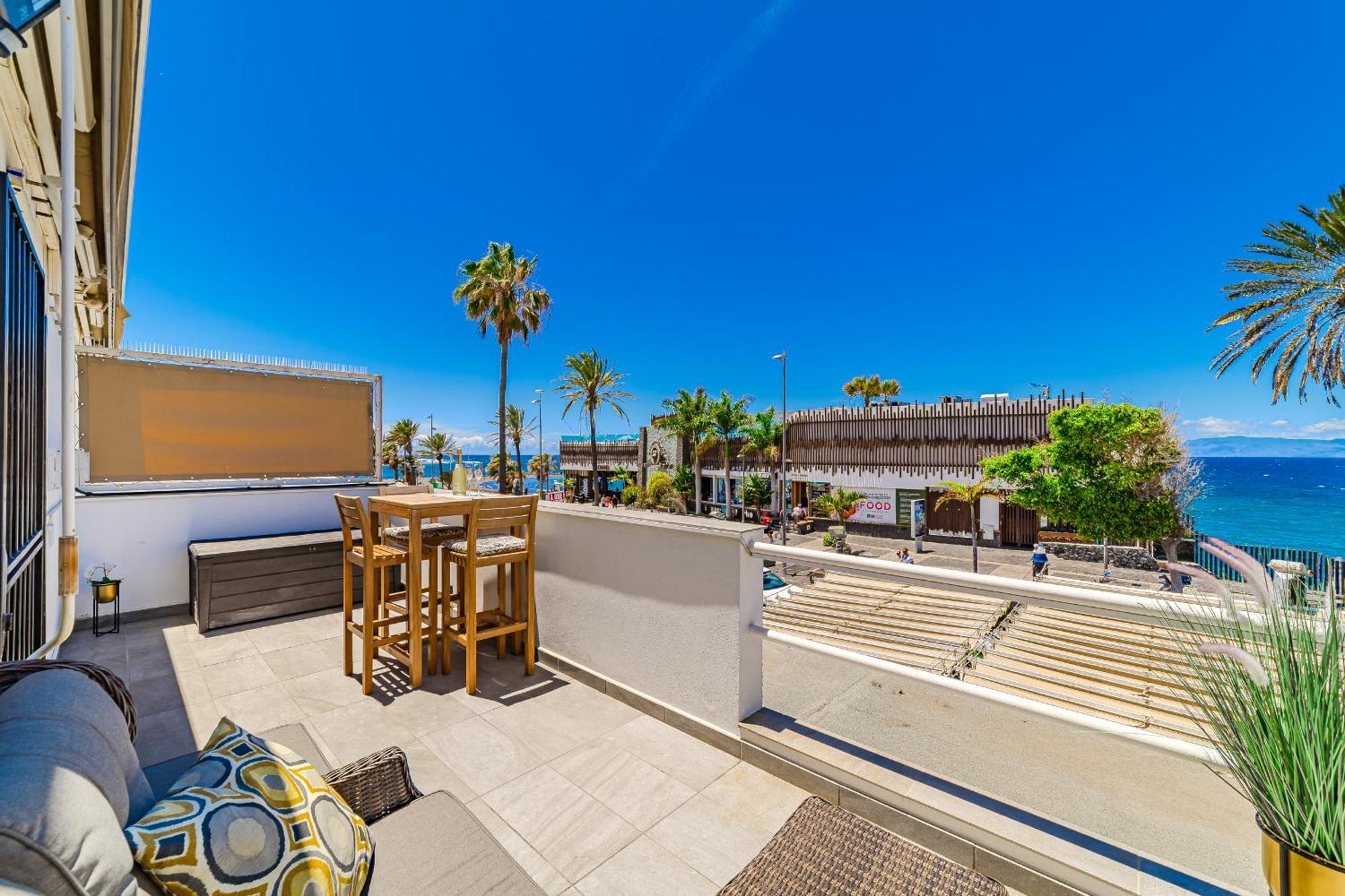 Front Of A Beach Aircon Las Americas Costa Adeje بلايا ذي لاس أميريكاس المظهر الخارجي الصورة