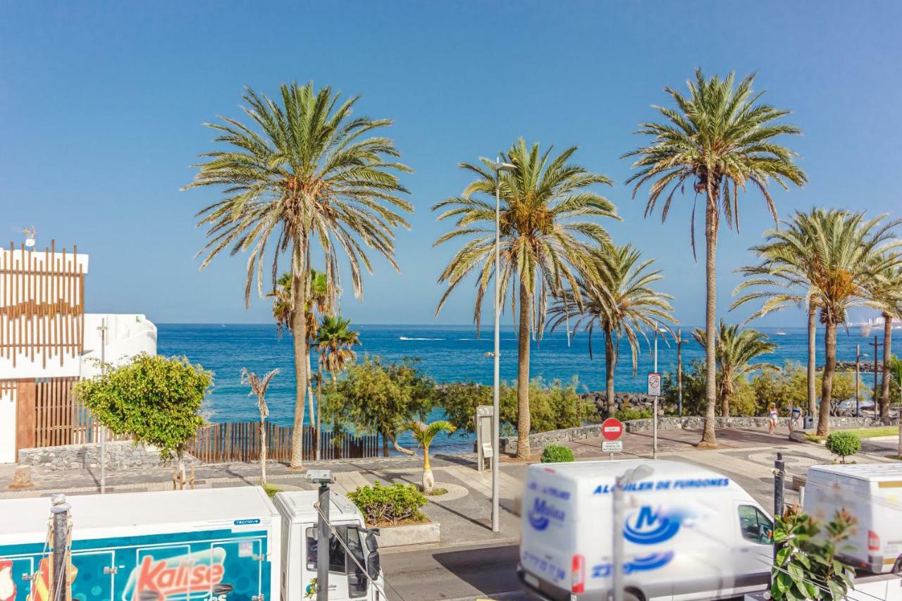Front Of A Beach Aircon Las Americas Costa Adeje بلايا ذي لاس أميريكاس المظهر الخارجي الصورة